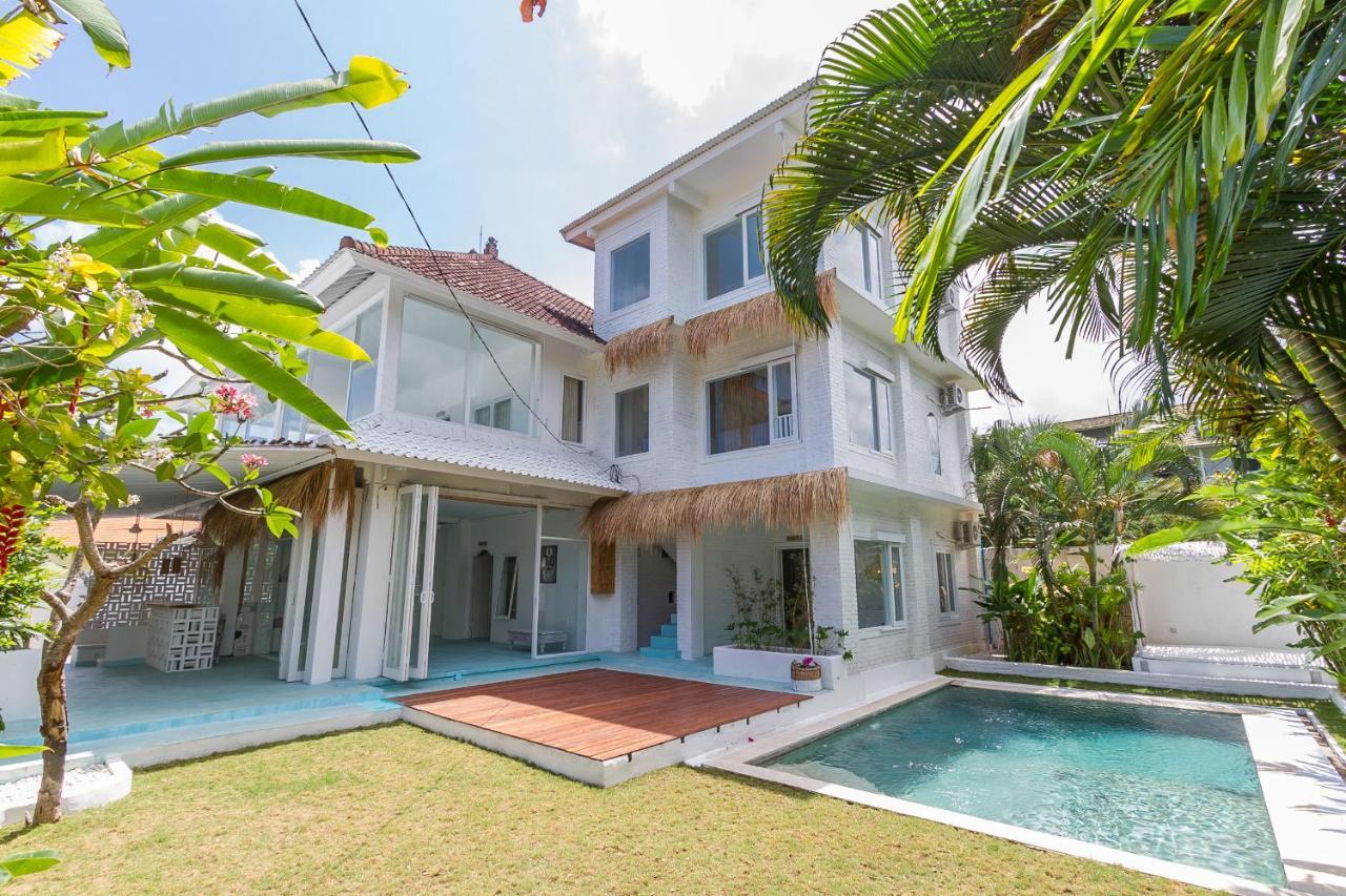 Guru Canggu Экстерьер фото
