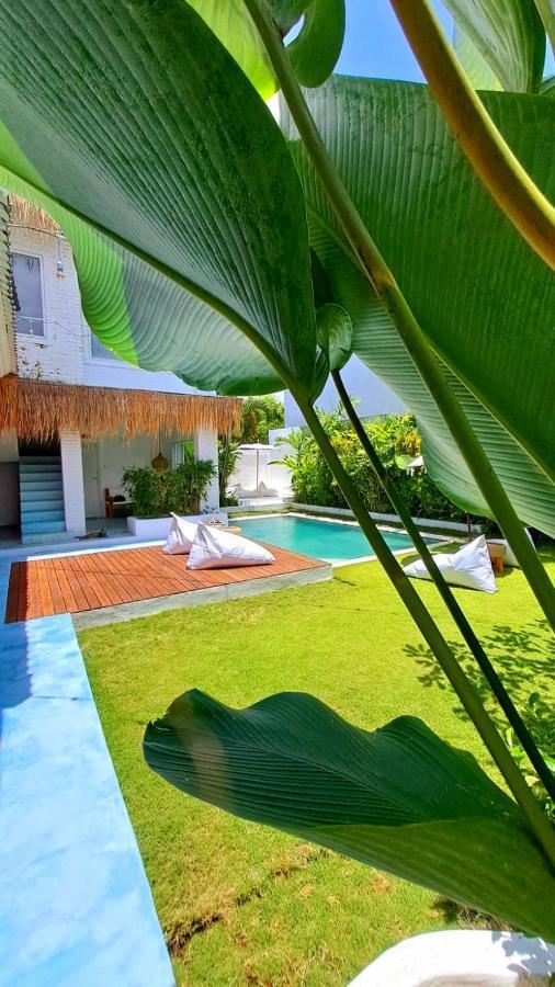 Guru Canggu Экстерьер фото